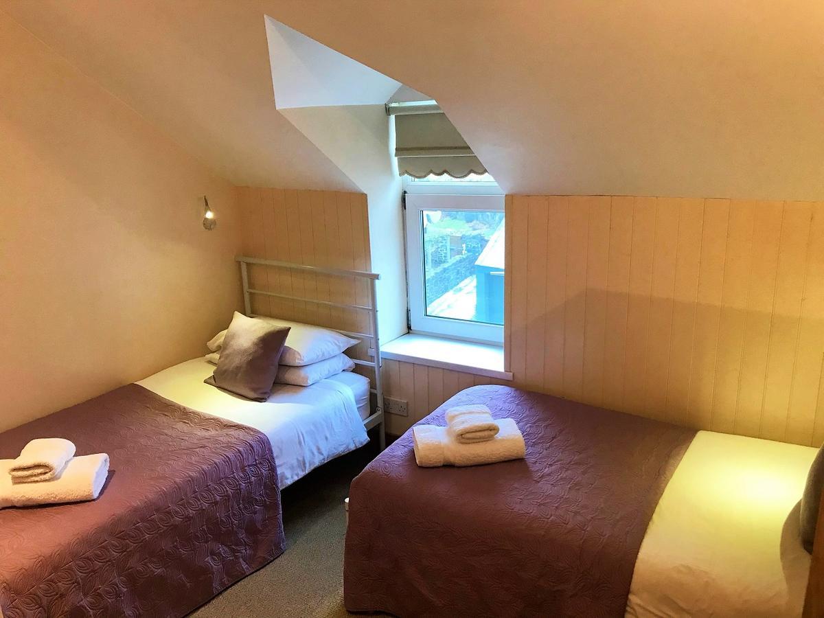 Wanderin Heights Bed & Breakfast Портстюърт Екстериор снимка